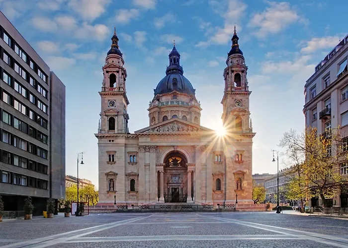 My Little Budapest, Center Будапешт