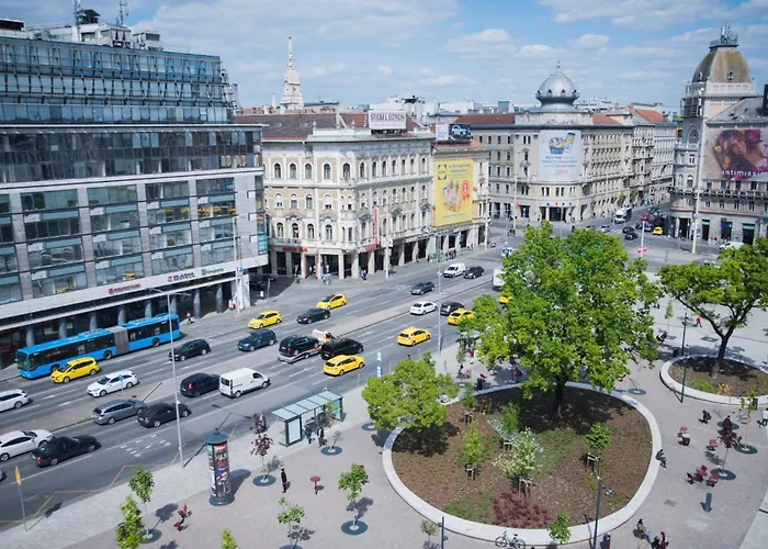 My Little Budapest, Center * Будапешт